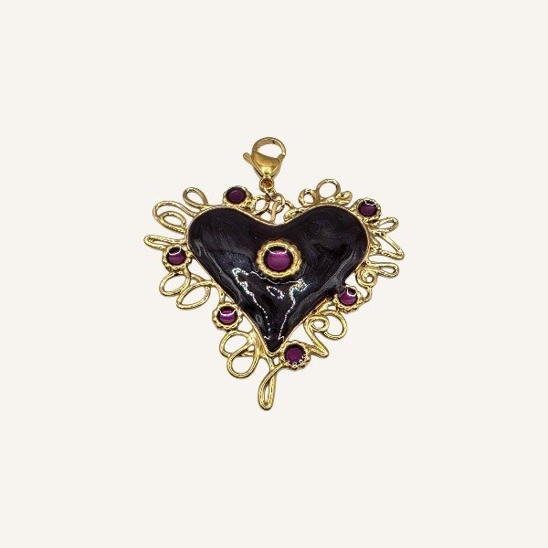Charm Amara