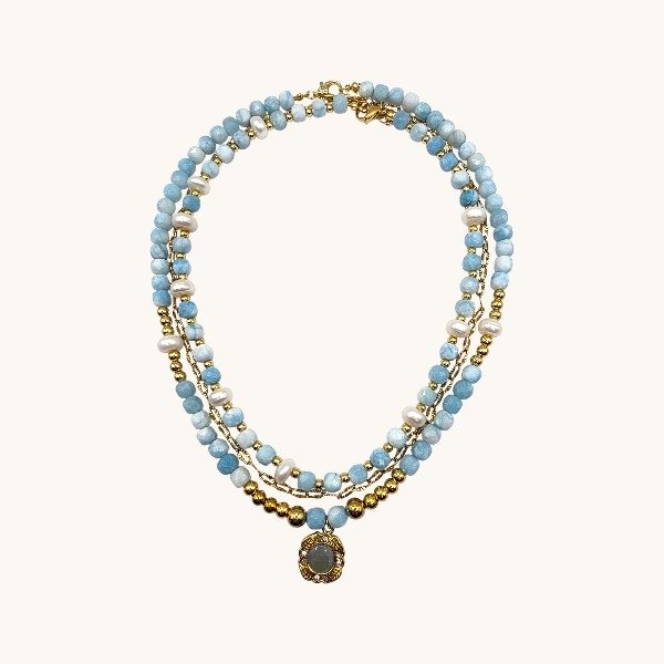 Collar triple Cielo de verano. Personalizado Live. Reservado.