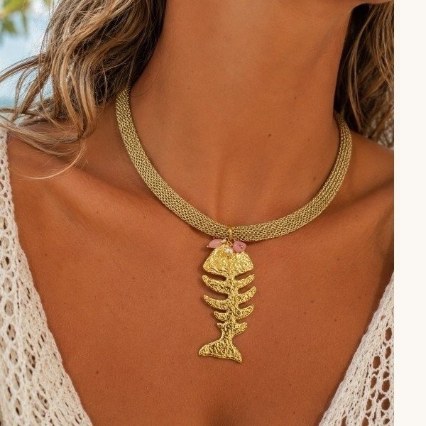Collar Raspa dorada. RESERVADO